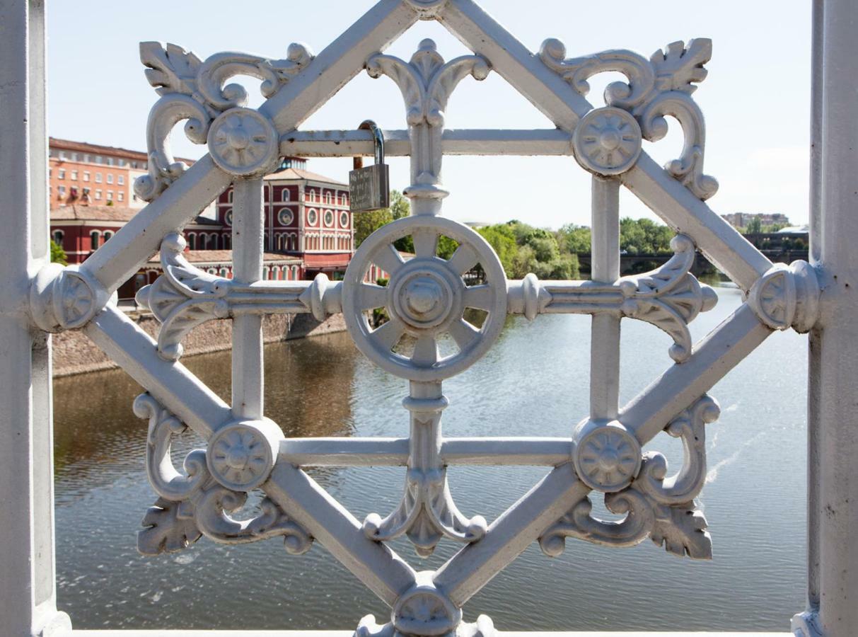 Logrono Centro A Orillas Del Ebro Esterno foto